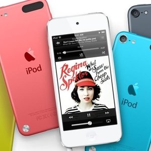 ipodtouch color 300