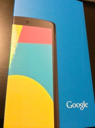Nexus 5 unboxing 1