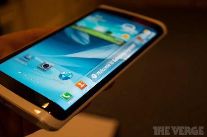 samsung ces 2013 curved oled phone front