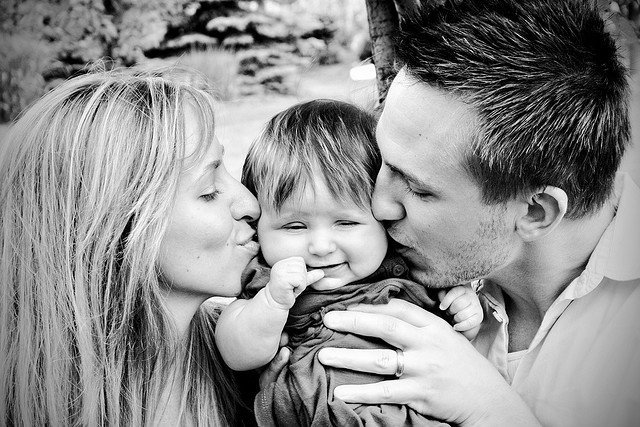 3819946359 c12550191c z