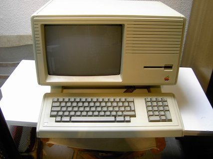 Macintosh XL 1