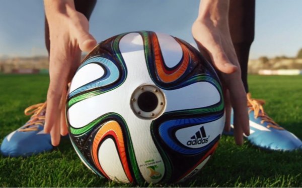 adidas ball with camera world cup 2014 meitu 1