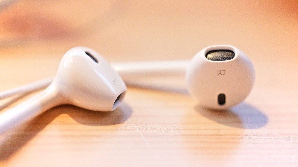 Apple 2012 New Earphone EarPods 1718