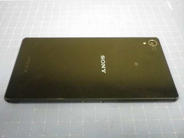 The-unannounced-Sony-Xperia-Z3 (1)