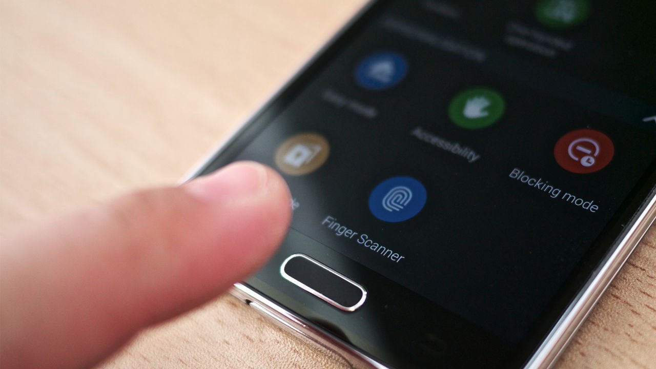 3041095 poster p 1 samsung may be planning to give its fingerprint scanners a touch id makeover