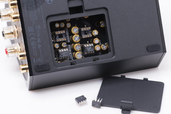 ▲採用直插的OPAMP設計，讓用家換晶片調聲。