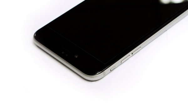 ▲A.R.M. Kit 可以完美包裹 iPhone 6 邊位玻璃。