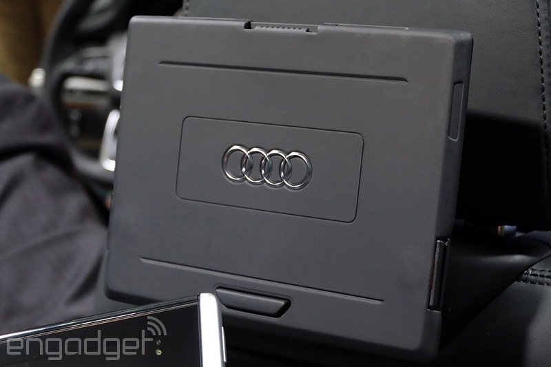 the-most-expensive-tablet-audi-ces2015_04