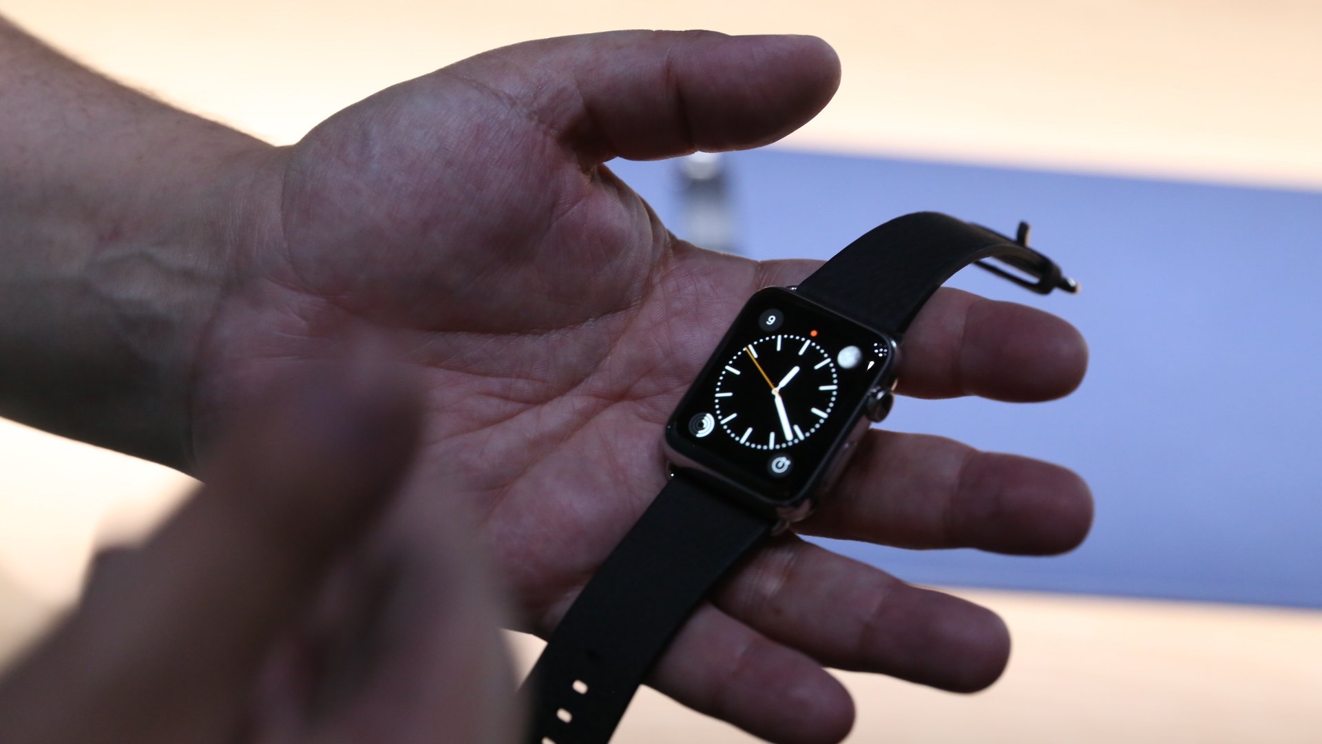 apple-watch-real-hands-on_Techcrunch_01