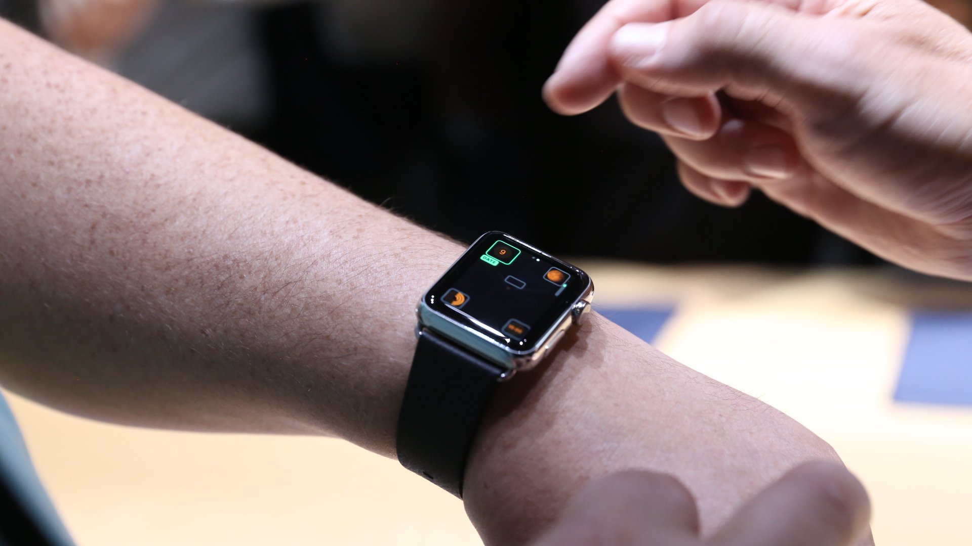apple-watch-real-hands-on_Techcrunch_02