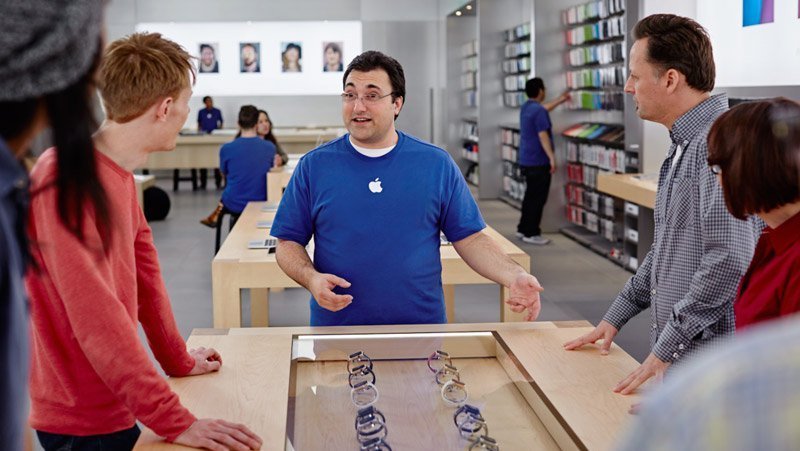 apple watch sale 1m in the first weekend 01