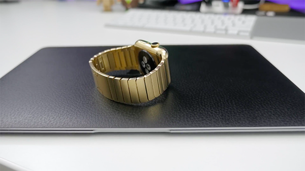apple-watch-edition-gold-link-bracelet-custom_03