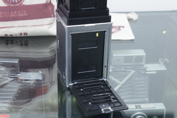 ▲使用 Fujifilm Instax Mini 即影即有菲林。