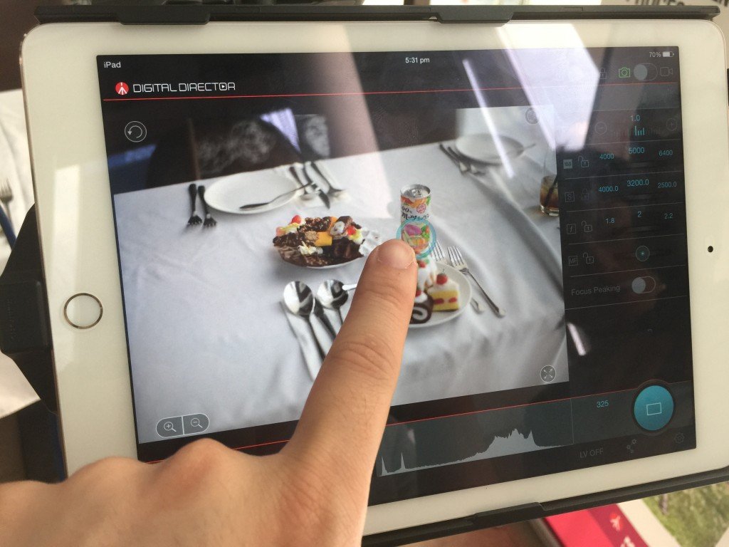 ▲可以直接在iPad 上點選對焦點，又可以放大對焦位置，在iPad 上看，比用相機屏幕大，比只能顯示的外置屏幕更具操作力。