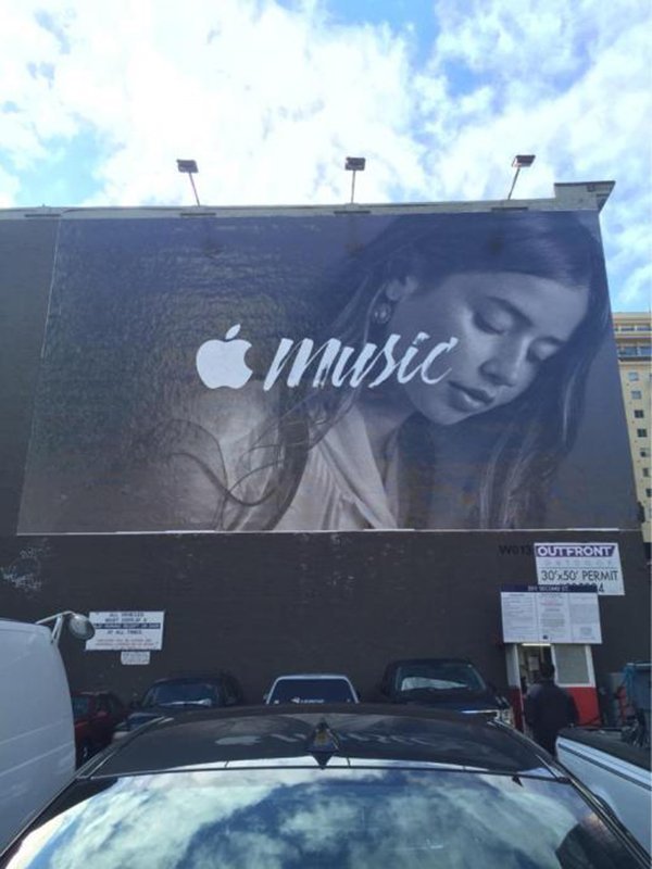 apple-music-outdoor-ad-banner_01