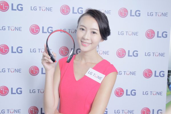 LG Tone Infinimtm HBS 900 1