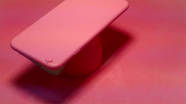 iphone-6s-painted-in-pink_07