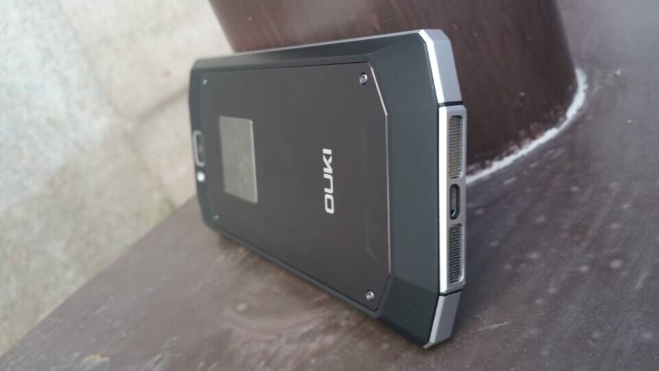 Pre-sell-10000mAh-super-large-capacity-Oukitel-K10000-smartphone-Android-5-1-Lollipop-5-5-inch