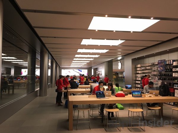 ifc apple store third floor 00