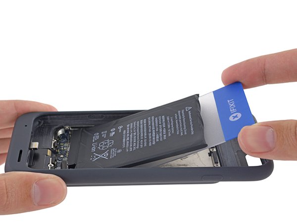 ifixit iphone 6s smart battery case teardown 04