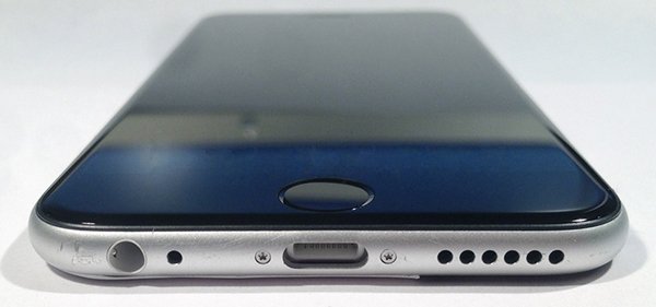 iphone 7 without 3 5mm plug is a stupid decision 02
