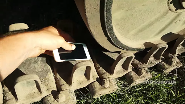 iphone vs armored personnel carrier 00