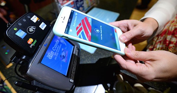 tim cook said apple pay will launch in china at this day 00