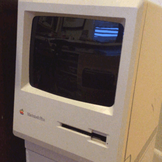 Macintosh Plus-2