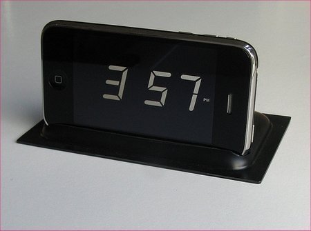 iphone-alarm-clock