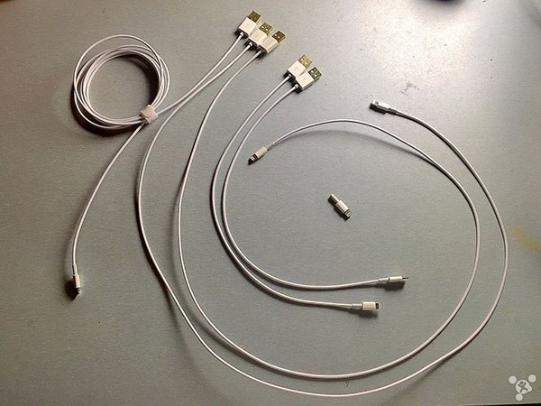 how-to-diya-a-lightning-cable_08