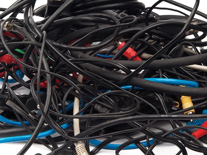 10 cords you should not throw away 00