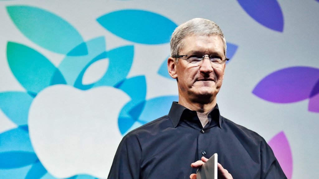 Tim-Cook-Named-the-Best-CEO-in-2014-468303-2