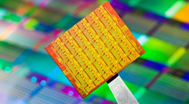 intel silicon 22nm chip