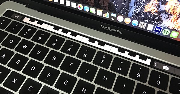 macbook pro touch bar piano 00