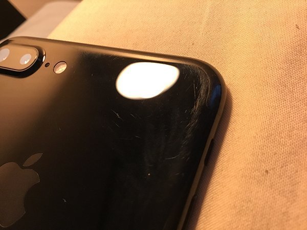 iphone 7 plus jet black without case two months 01