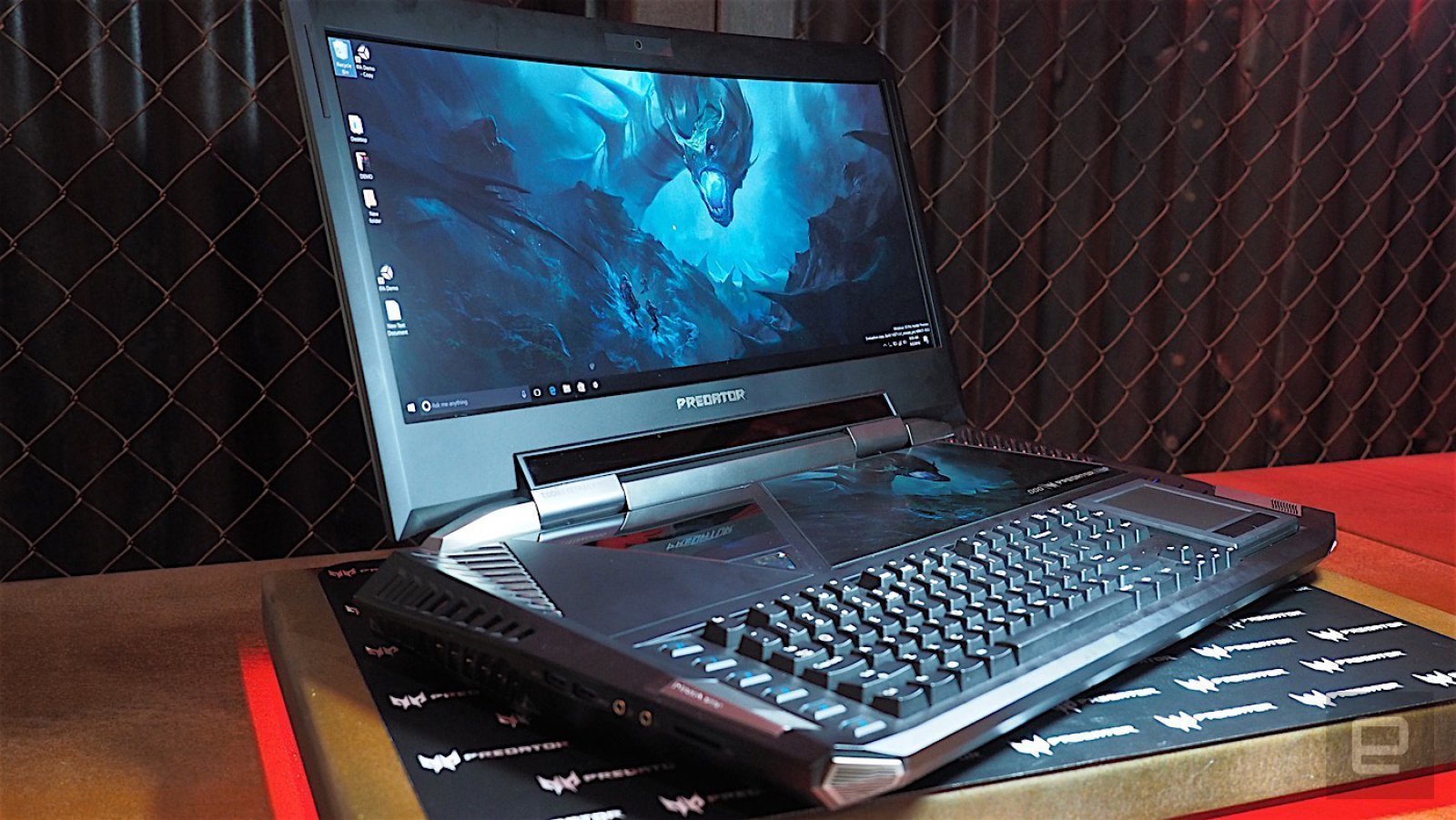 Ноутбук сразу. Acer Predator 21x. Изогнутый ноутбук Acer Predator 21 x. Acer Predator 21 дюйм. Acer Predator изогнутый ноутбук.