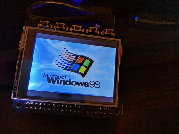 windows 98 in smartwatch 00