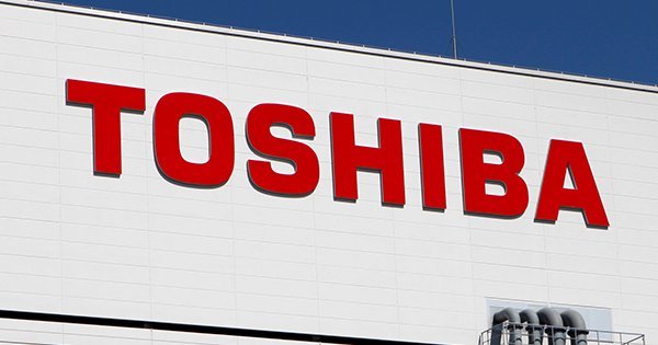 foxconn may buy toshiba nand chip business 00