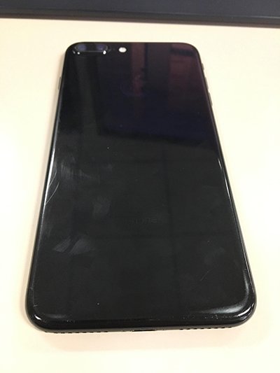 jet black iphone 7 rubbed off 00
