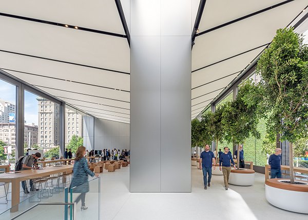 apple store retail will innovate on 16th may night 01