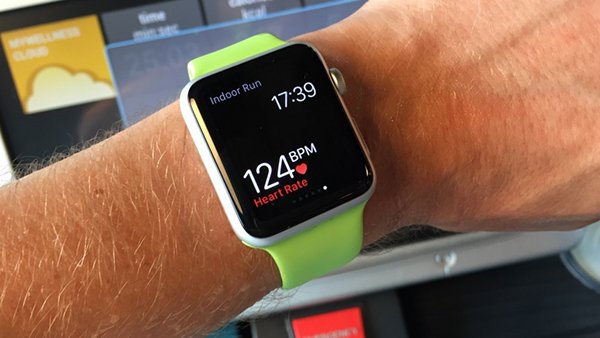 apple watch able to detect abnormal heart rhythm 00