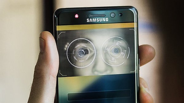 samsung galaxy s8 iris recognition cracked 00