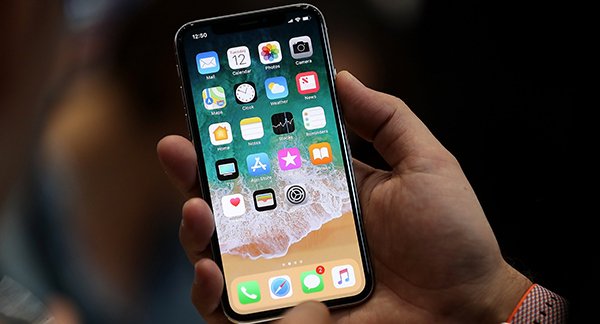 samsung earn more from iphone x oled 00