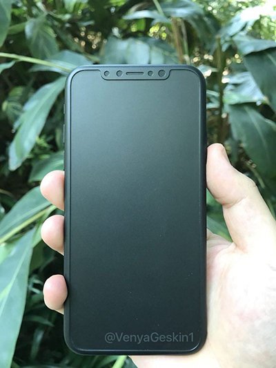 2018 iphone 3d model by geskin 01