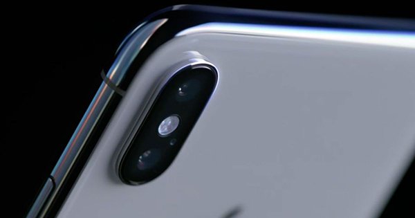 bloomberg said iphone will have rear 3d camera in 2019 00