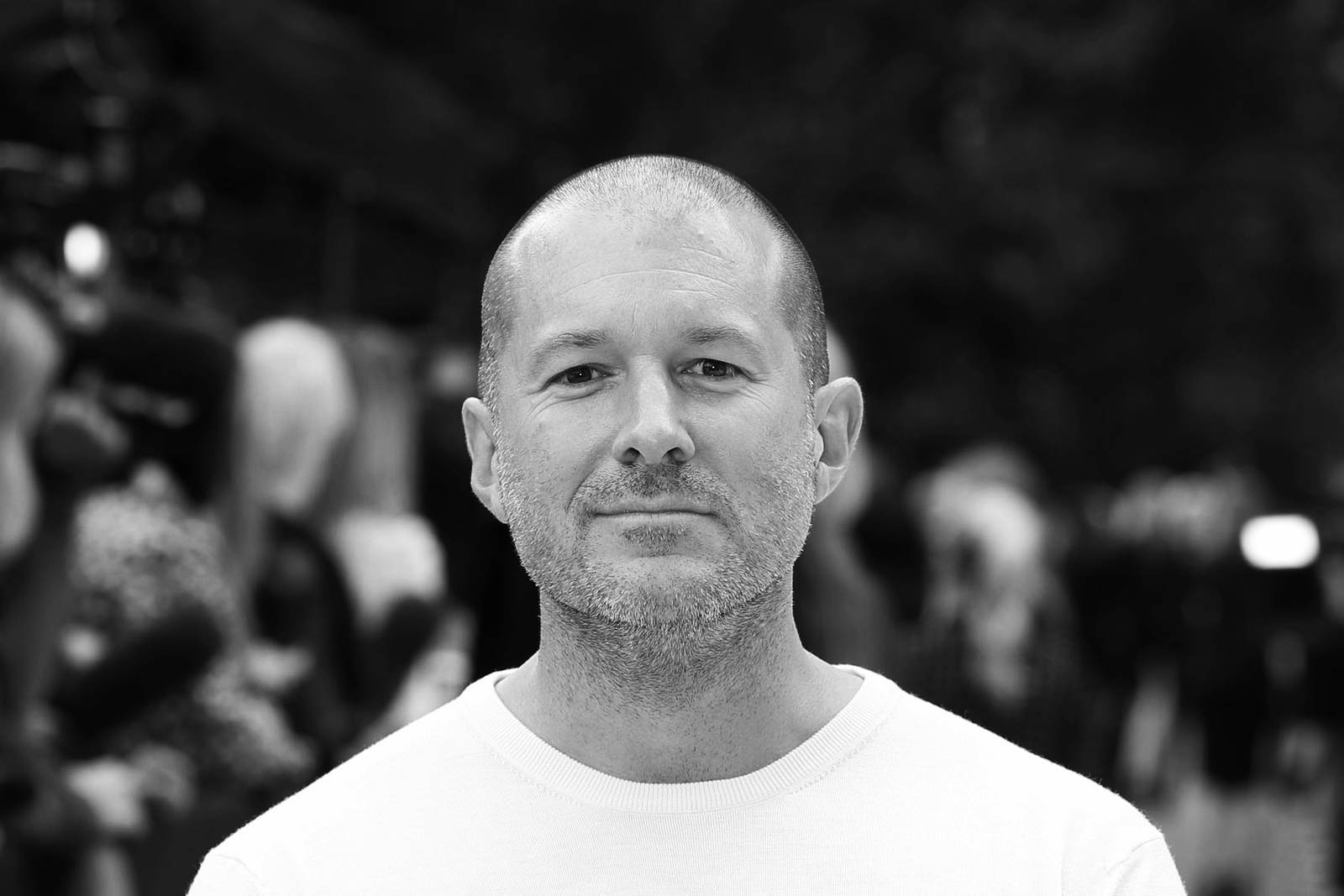 jony ive tell what he think of developing iphone