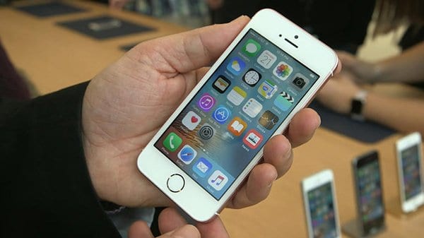 iphone se in india is very value 02