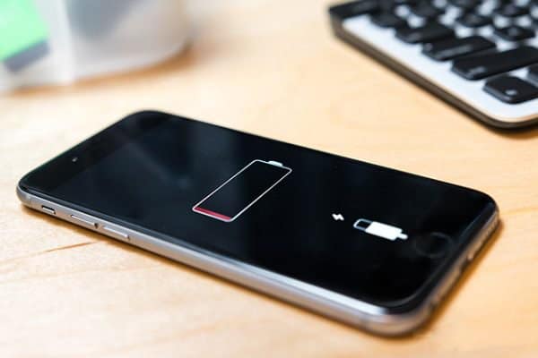 apple tell you 7 symptoms when you do not change old iphone battery 01a