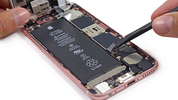 apple tell you 7 symptoms when you do not change old iphone battery 02