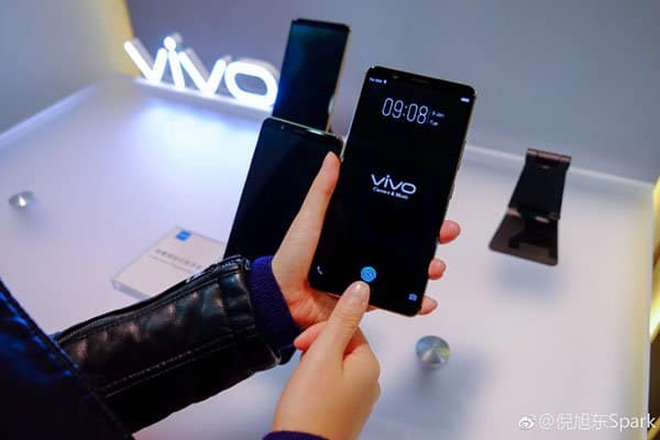 ces 2018 vivo in display fingerprint scanning smartphone 04